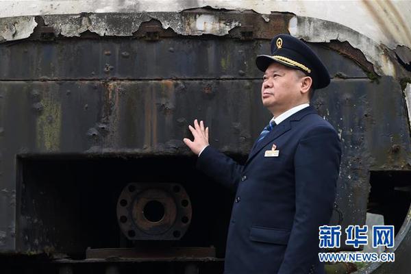 皮皮蟹穿越前方全民電比賽第二彈福利開端啦 看直播領兵器