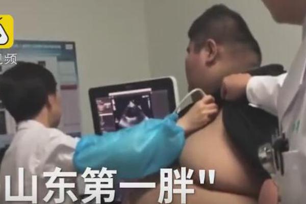 羅齊爾賽季至今關(guān)鍵時刻的命中率：三分命中率54.2%&排名第一