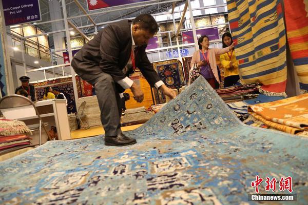 小哈達(dá)威：我們?cè)絹?lái)越有季后賽的拼勁