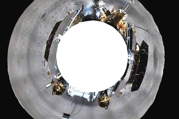 天賦滿滿！塔克快攻上演空接背扣