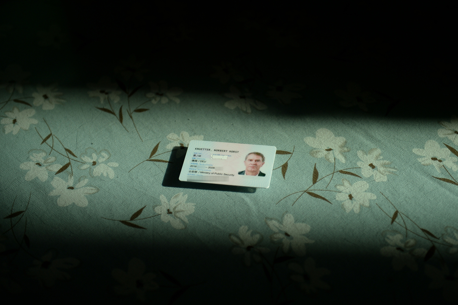 2022年首屆深圳鳳凰古村拍攝作品展在福永大街展出