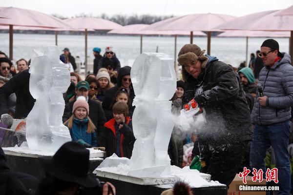 傳奇1.76懷舊版永久屠龍引薦 屠龍傳奇霸域