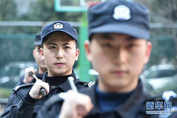 全市場：國米關(guān)注里爾后衛(wèi)賈洛，可能今夏開出報價或等明夏免簽