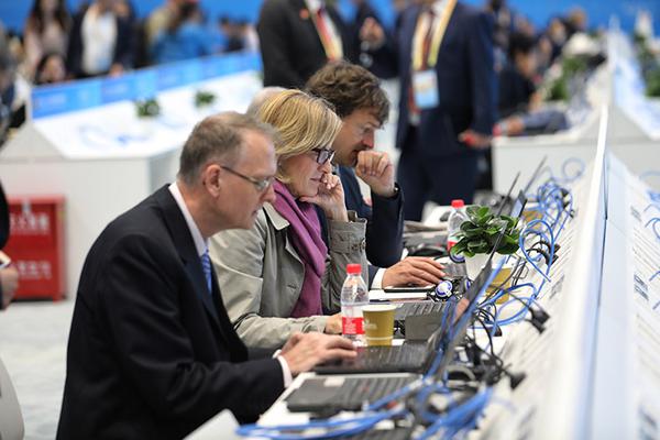 靠譜幫手裝置apk失利、使用裝置失利的解決方法