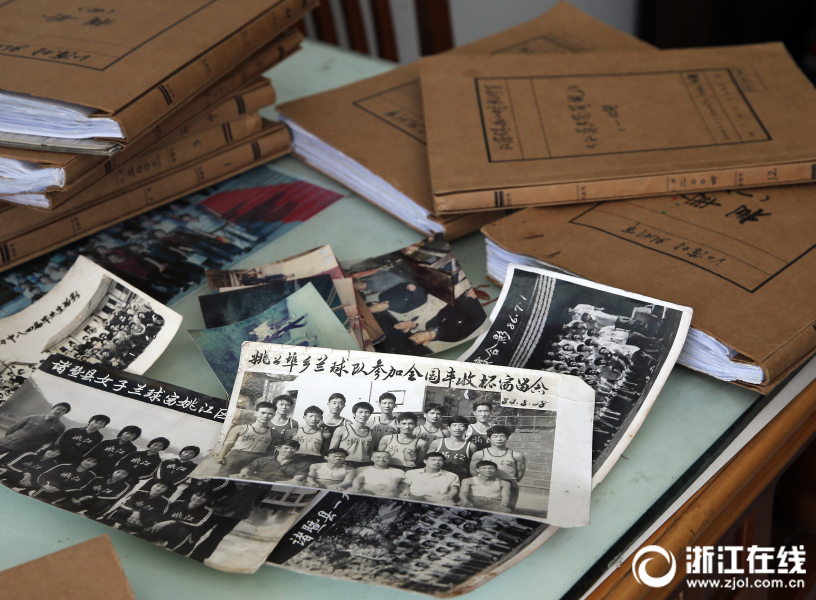 QQ秀紅鉆QQ飛車游戲?qū)^(qū)活動