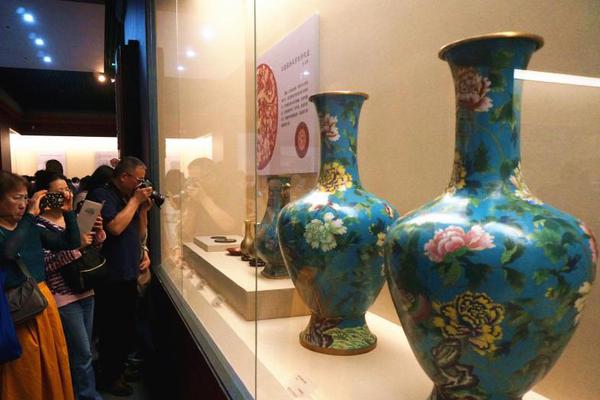 開始訓(xùn)練！美媒曬丁威迪三分訓(xùn)練視頻