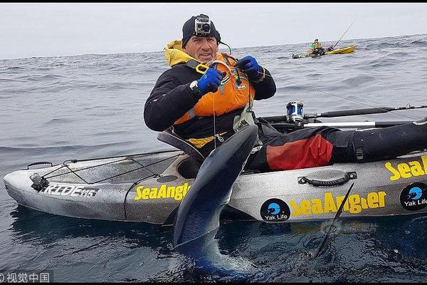 科爾：湖人的實力很強，他們是衛(wèi)冕冠軍