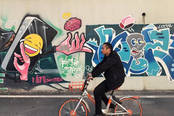 《中國驚奇先生》手游明日首發(fā) 主題曲正式發(fā)布