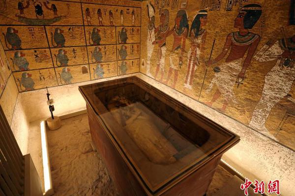 美麗點綴清純 《圣魂》嫩模福利清涼首曝