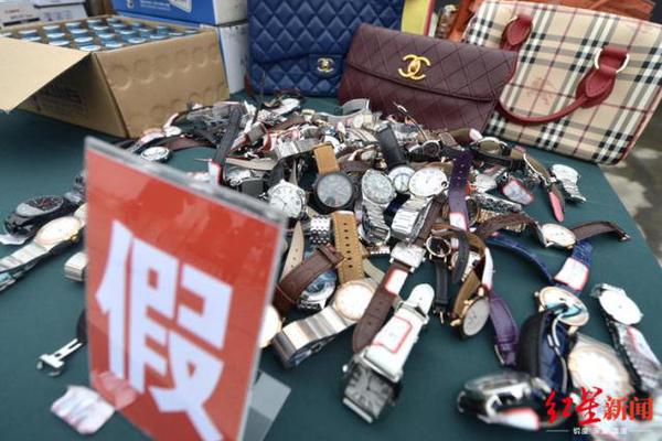 “QQ消息機”及其變種現(xiàn)身　騷擾聊天沒商量