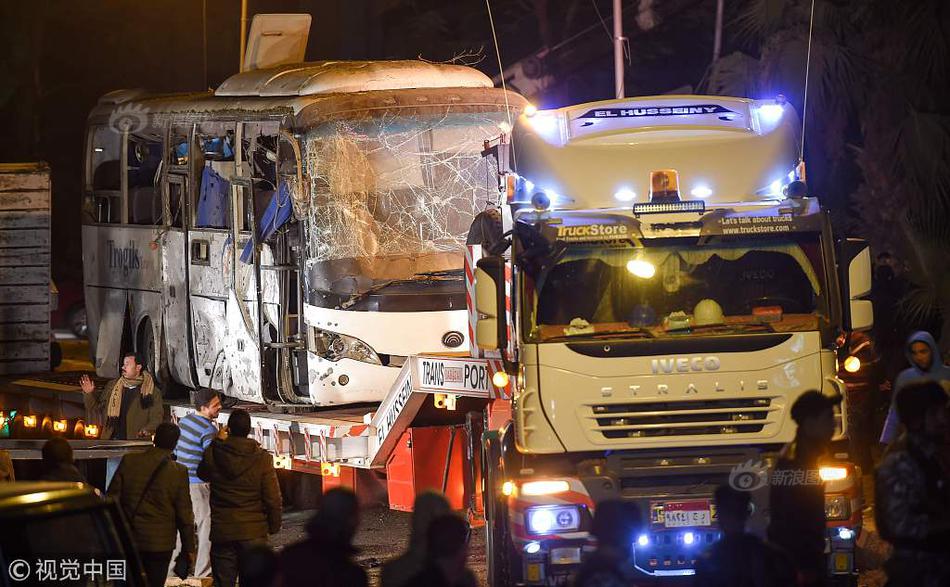 通用汽車宣布淘汰CarPlay后積極“挖角”蘋果高管，又有兩人加入