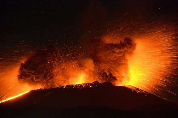 宇宙新戰(zhàn)場 《時空獵人》全新區(qū)域首曝
