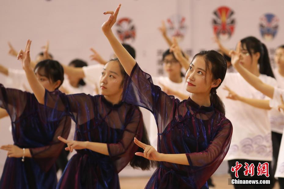 彈珠解謎游戲《傳送彈珠臺(tái)》登陸雙平臺(tái)