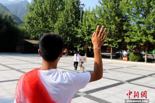 誰(shuí)說(shuō)我不能？真實(shí)的Windows 98無(wú)驅(qū)型閃盤(pán)